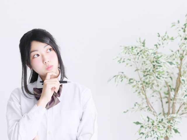東京で眼瞼下垂の手術を検討する人が知りたい痛み対策